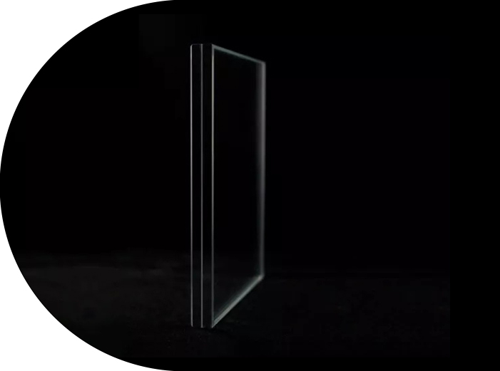 Anti deformacija staklo s niskim refleksijom